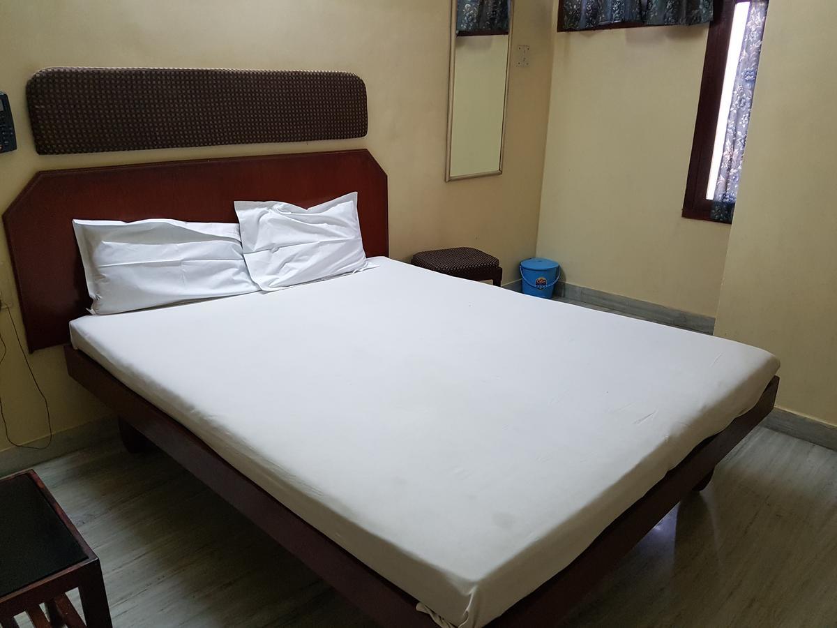 Hotel Sri Sai Residency 2*