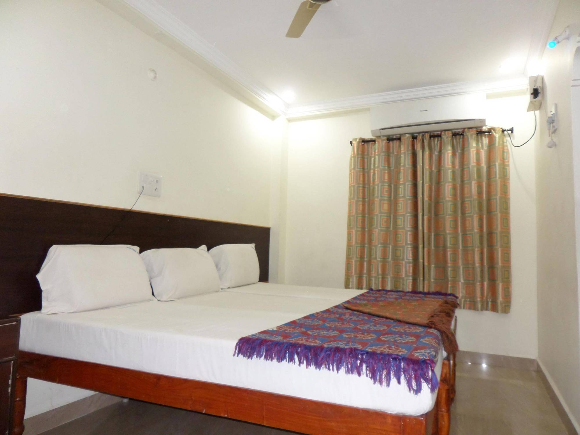 Sahasra Residency * Tirupati