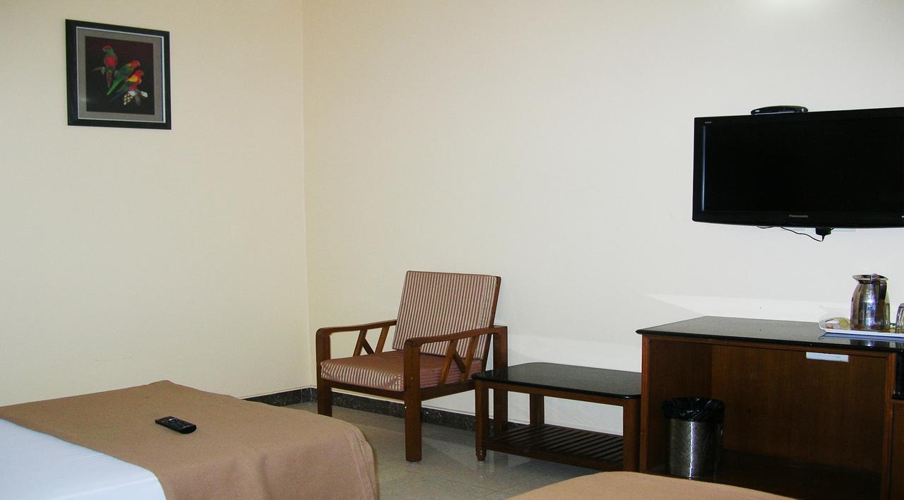 Hotel Athidhi Residency 2*