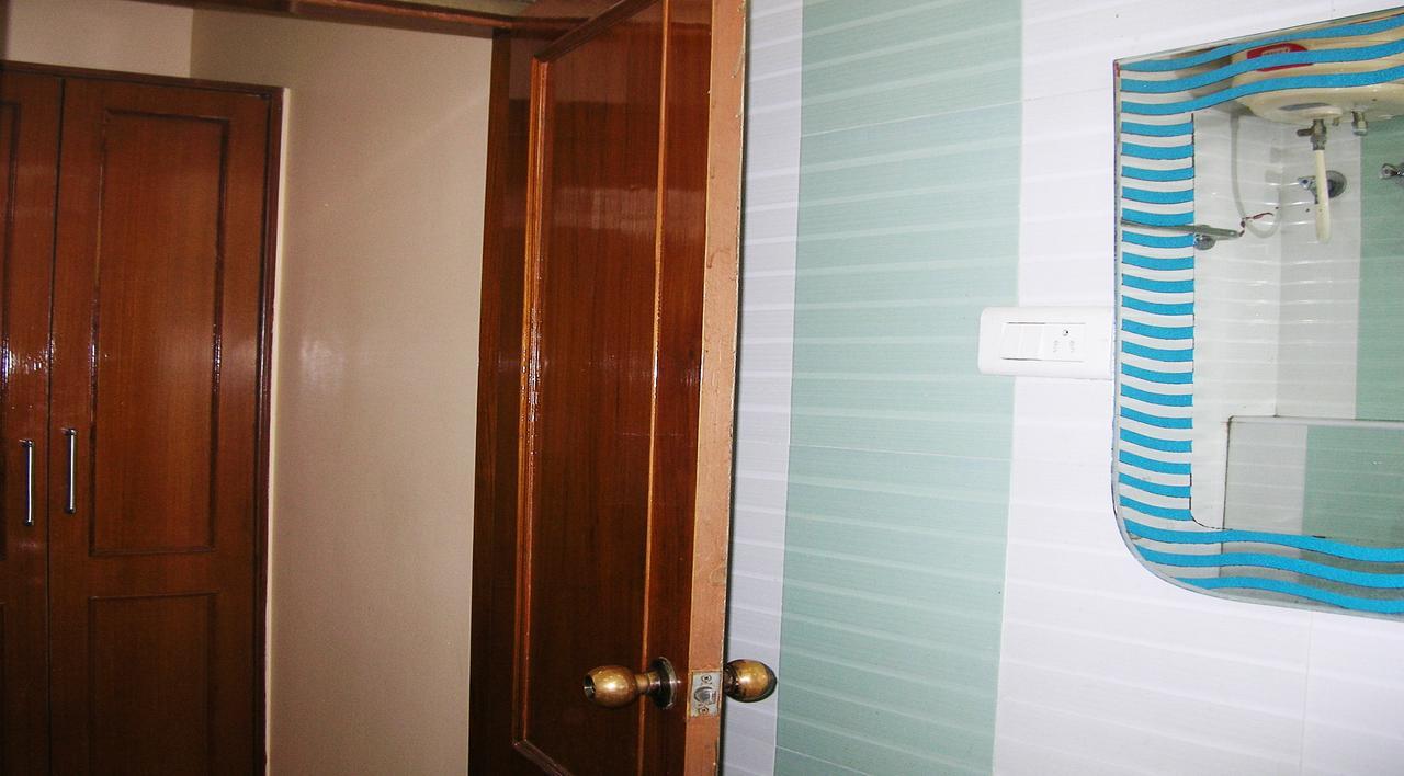 Hotel Athidhi Residency