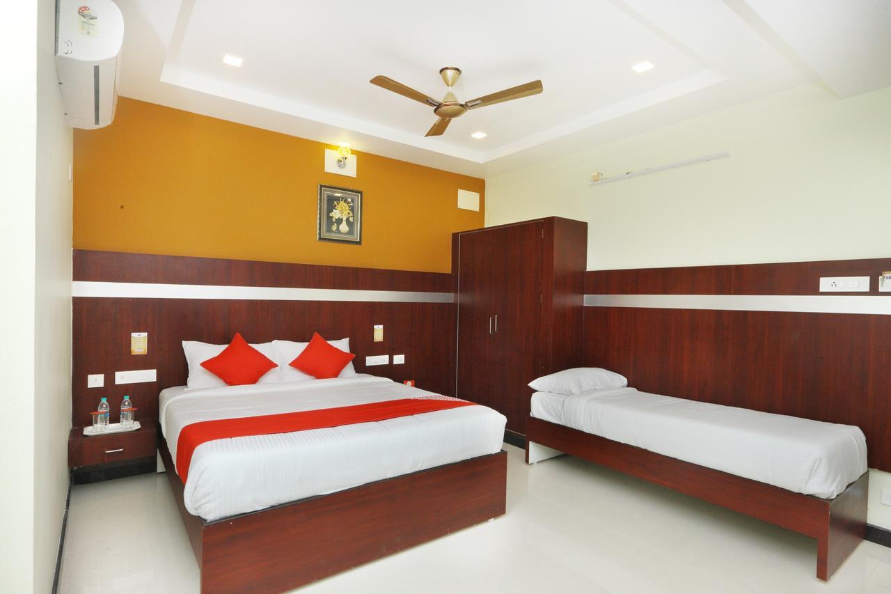 Oyo 15115 Ramcharan Residency Hotel Tirupati