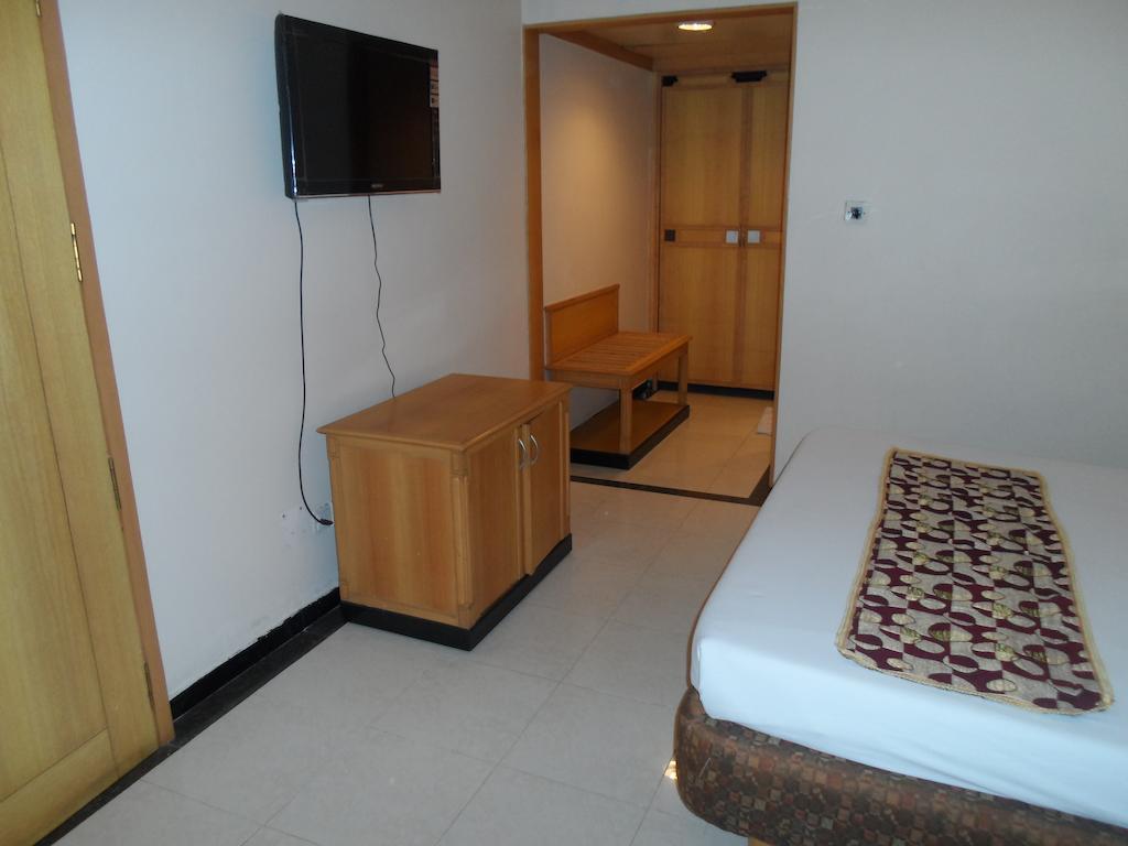 Hotel Kalyan Residency 3*