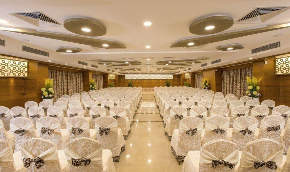 Hotel Pai Viceroy Tirupati