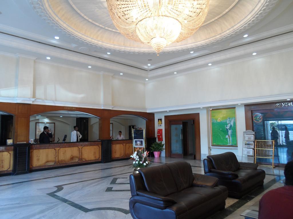 Hotel Plr Grand