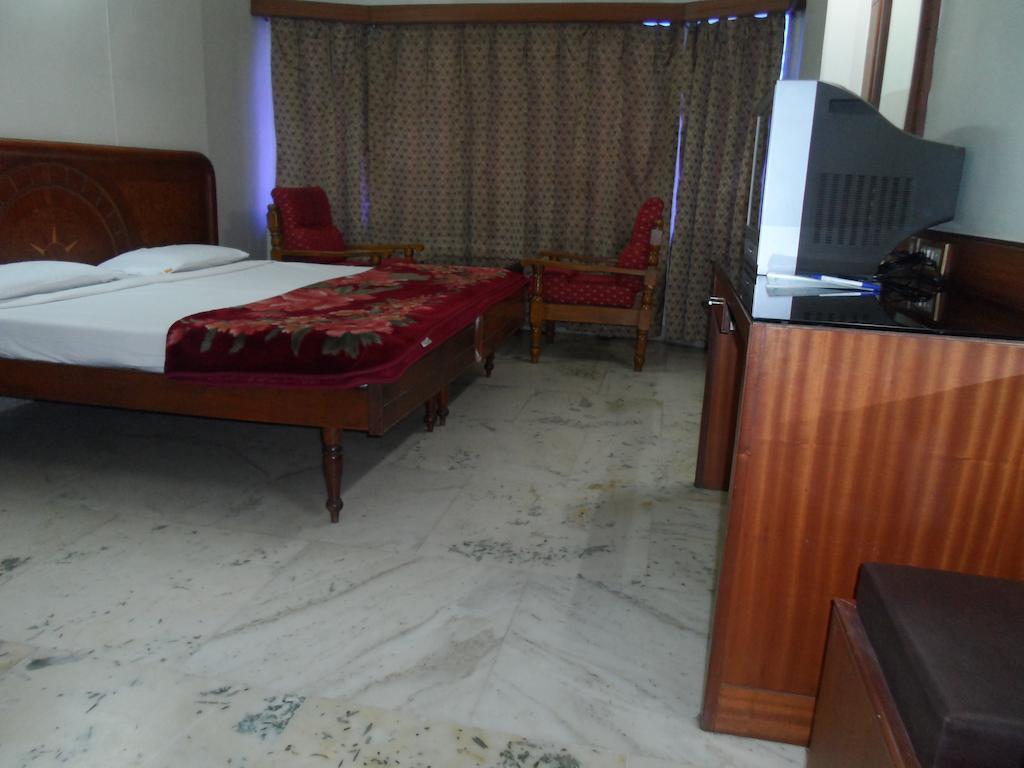Plr Grand Tirupati