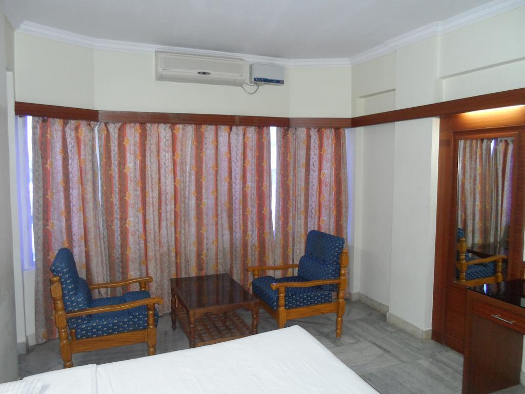 Plr Grand Hotel