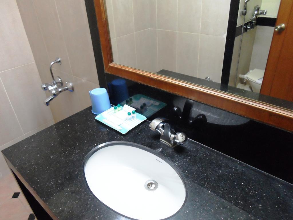 Hotel Plr Grand