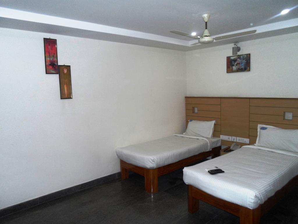 Hotel Slv Grand Tirupati