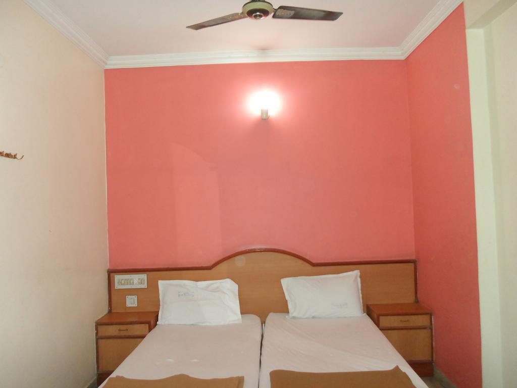 Gopi Krishna Hotel