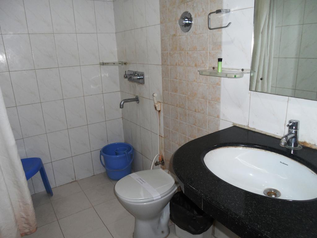 Hotel The Chakrie Residency Tirupati