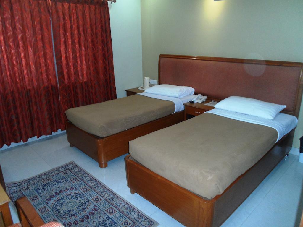 Hotel The Chakrie Residency Tirupati