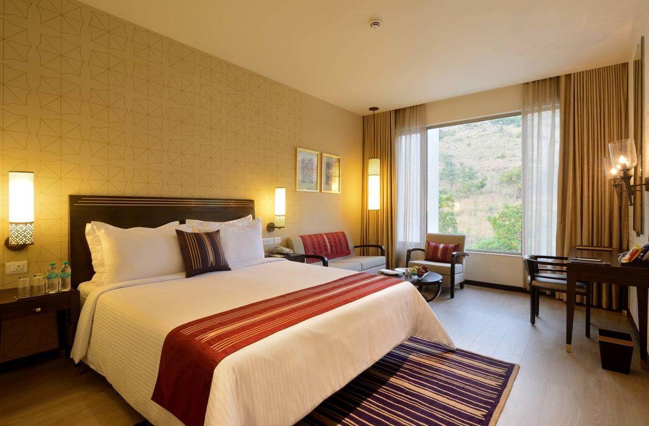 Marasa Sarovar Premiere Hotel 5*
