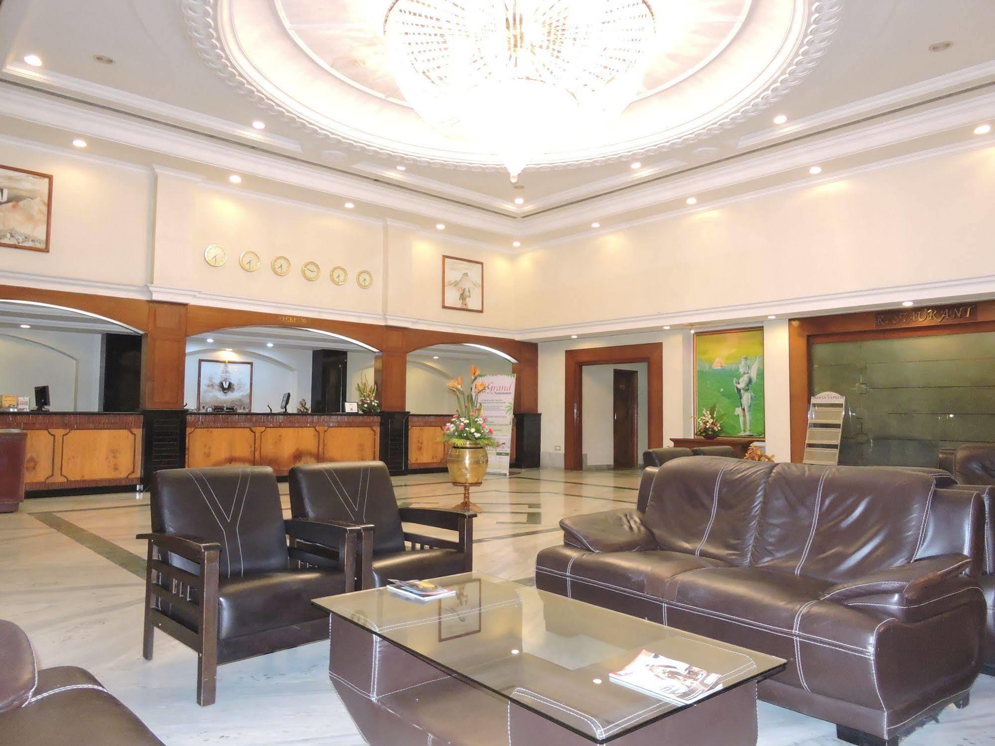 Hotel Plr Grand