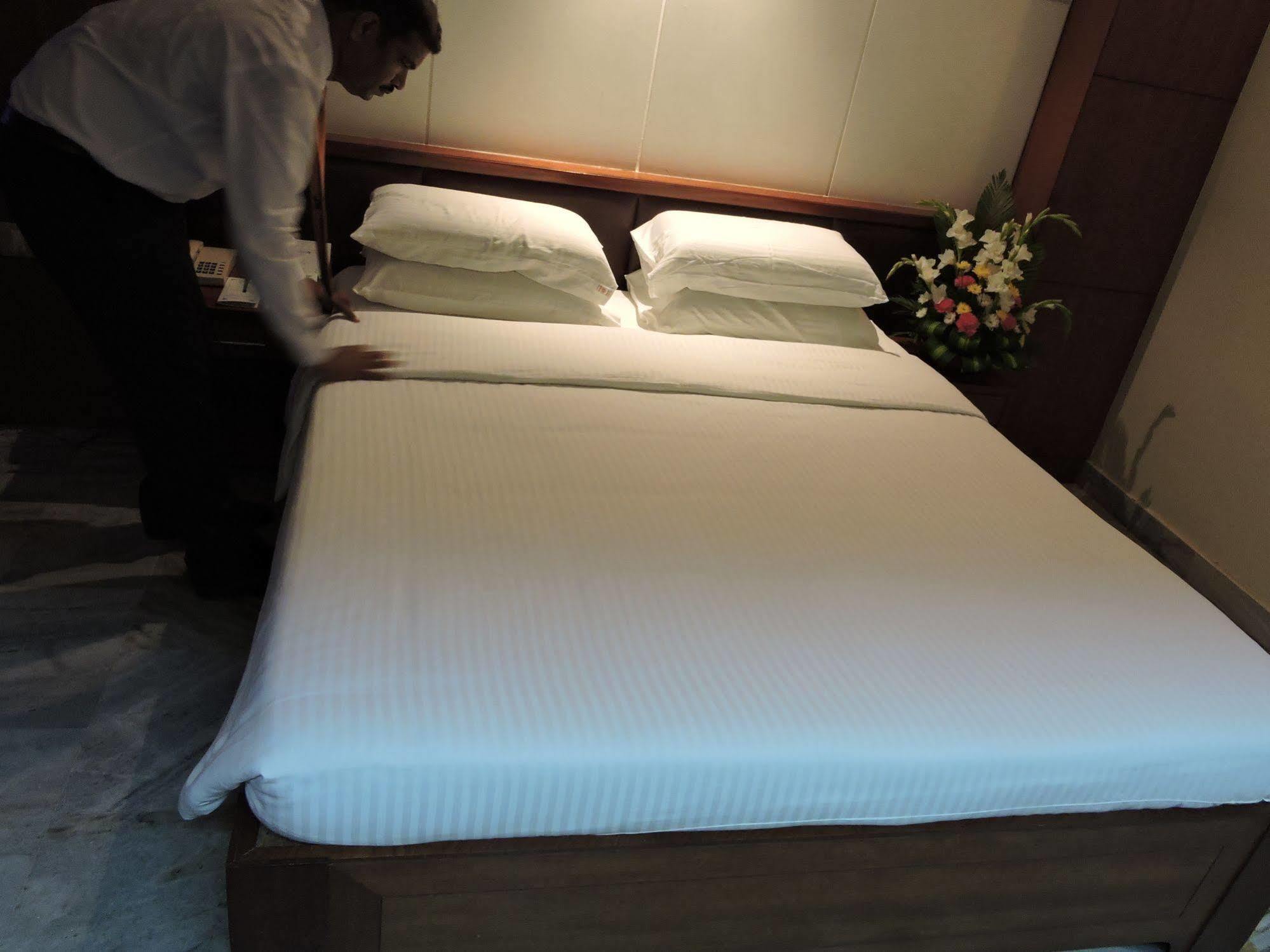 Plr Grand 3* Tirupati