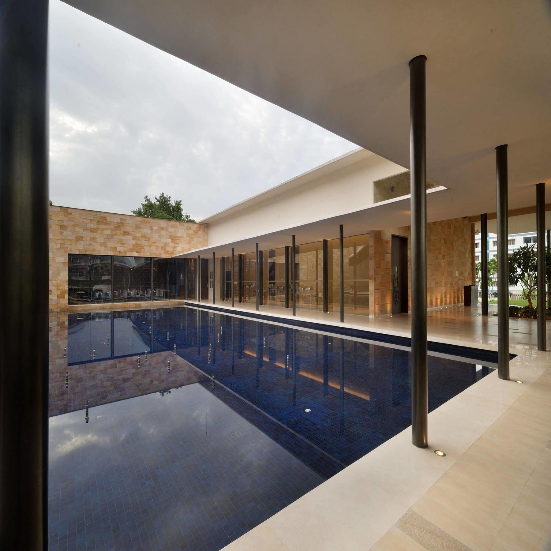 Marasa Sarovar Premiere 5*