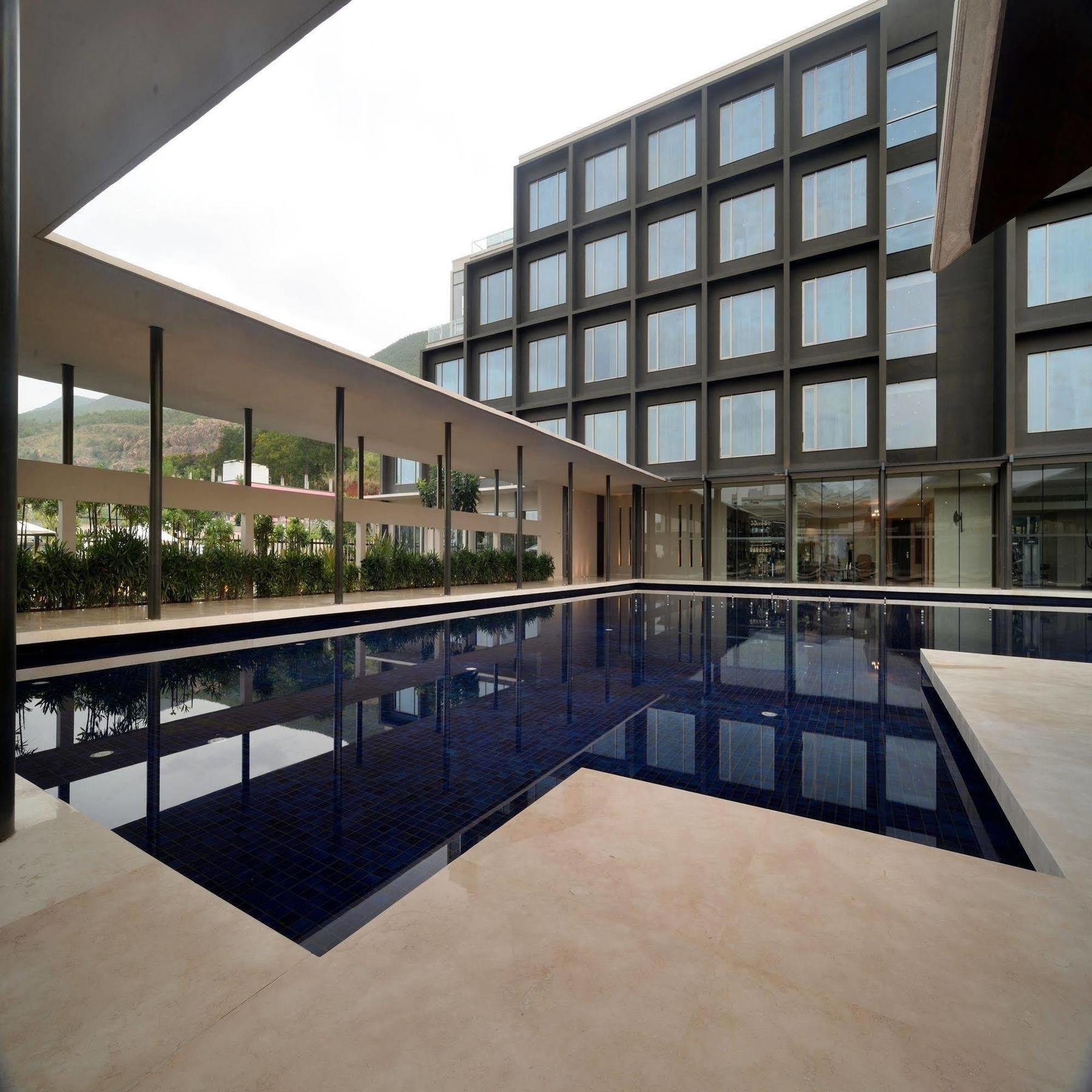 Hotel Marasa Sarovar Premiere