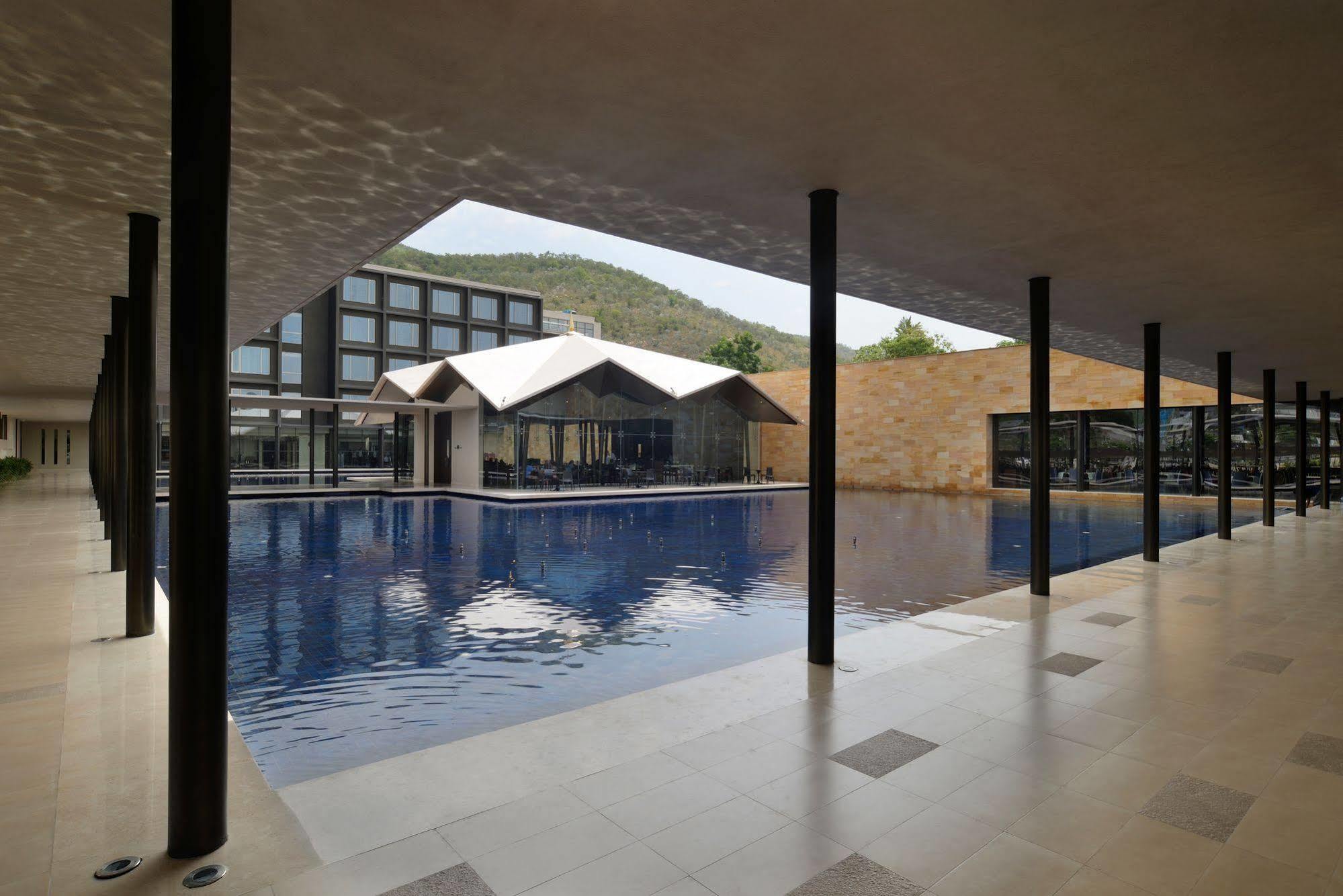Marasa Sarovar Premiere 5*