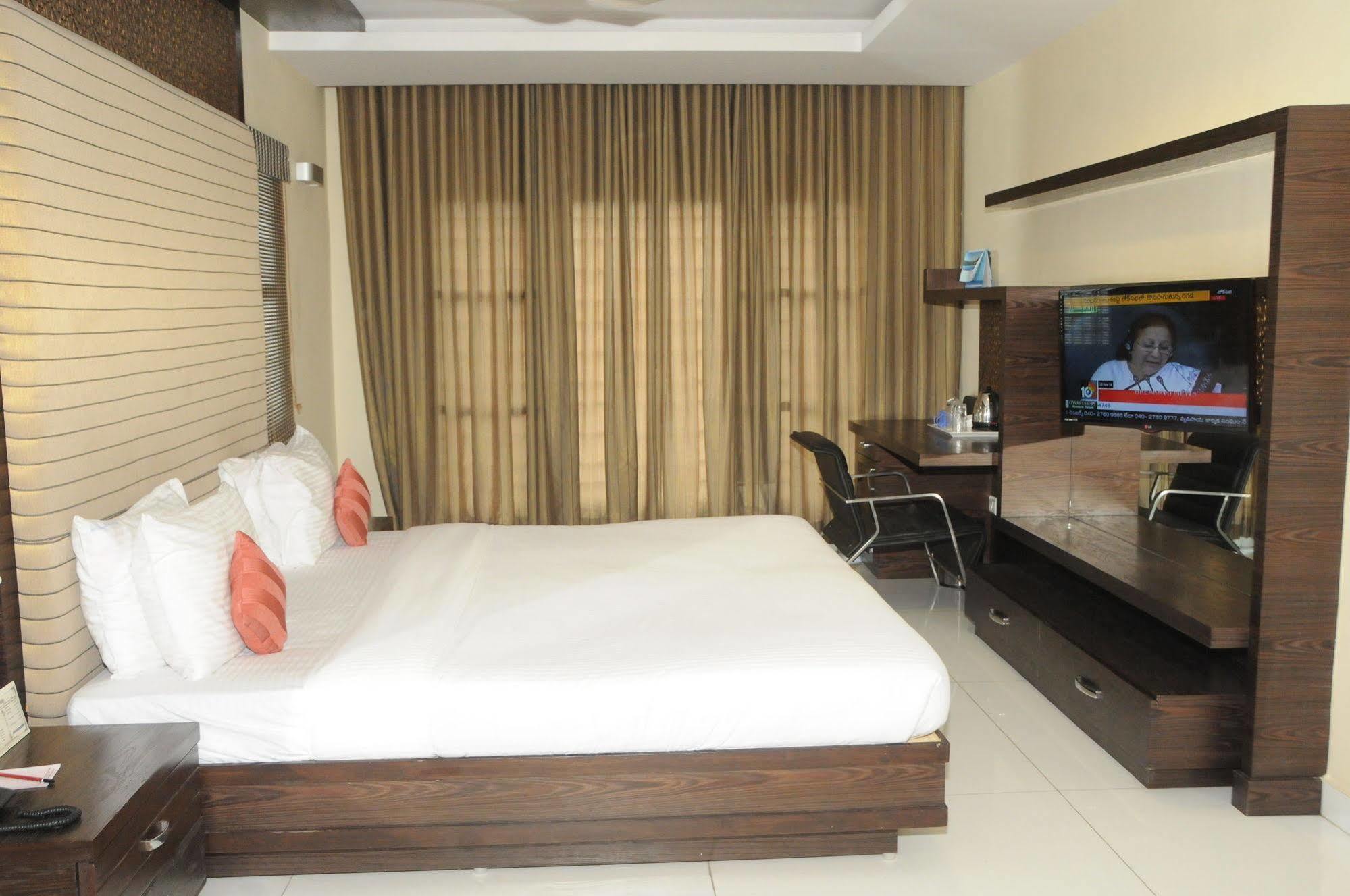 Harsha Residency Bed & Breakfast Tirupati