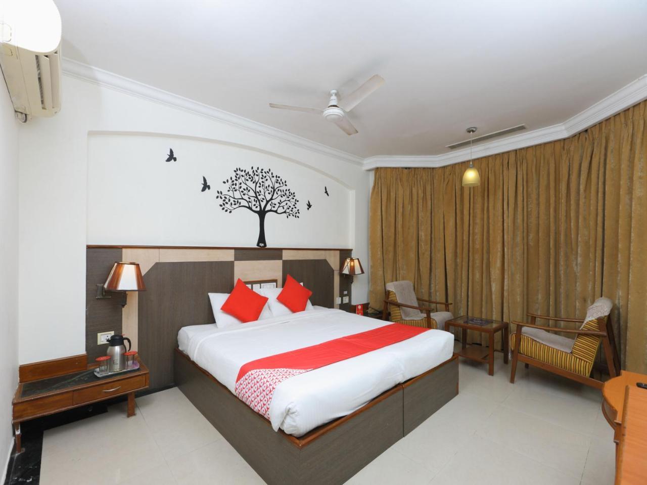 Oyo 1081 Sindhu International Hotel Tirupati