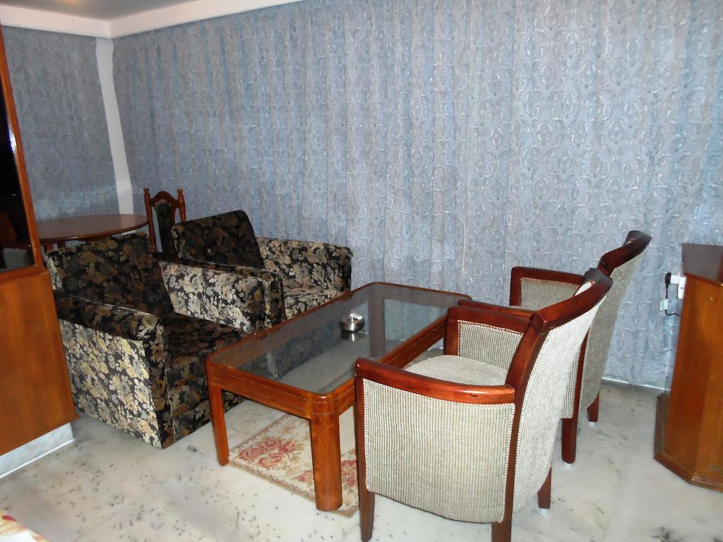 Sindhuri Park 3*