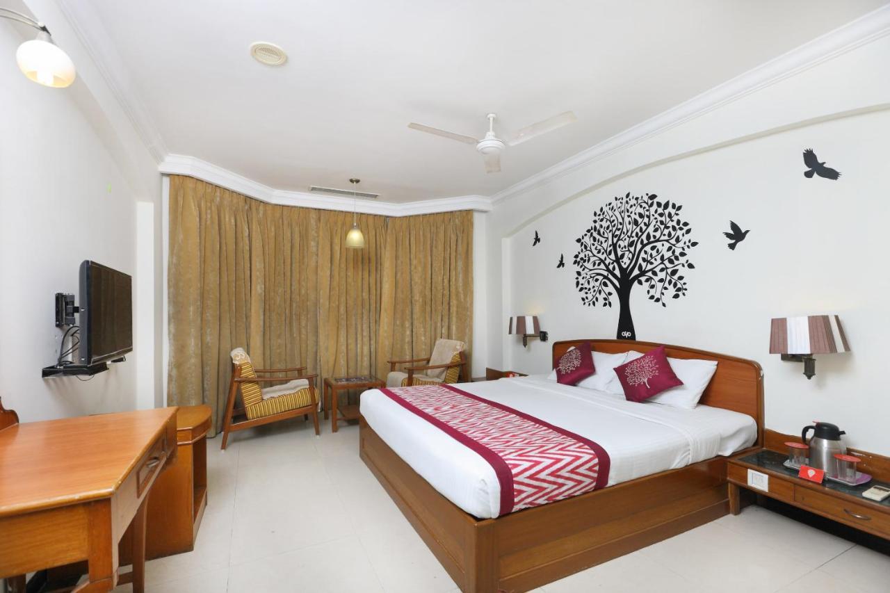 Oyo 1081 Sindhu International Hotel