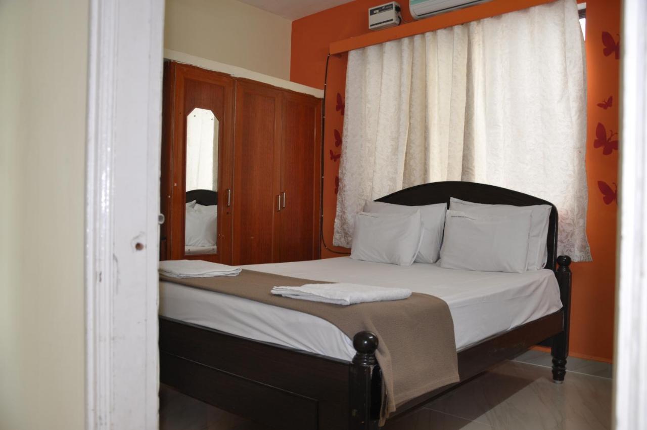 Apartment Haritha Apartments, Helpful Staff, Near Bus & Railway Station, Geyser, Tv, Priced Family-only In Tirupati, Big Families, Groups Welcome