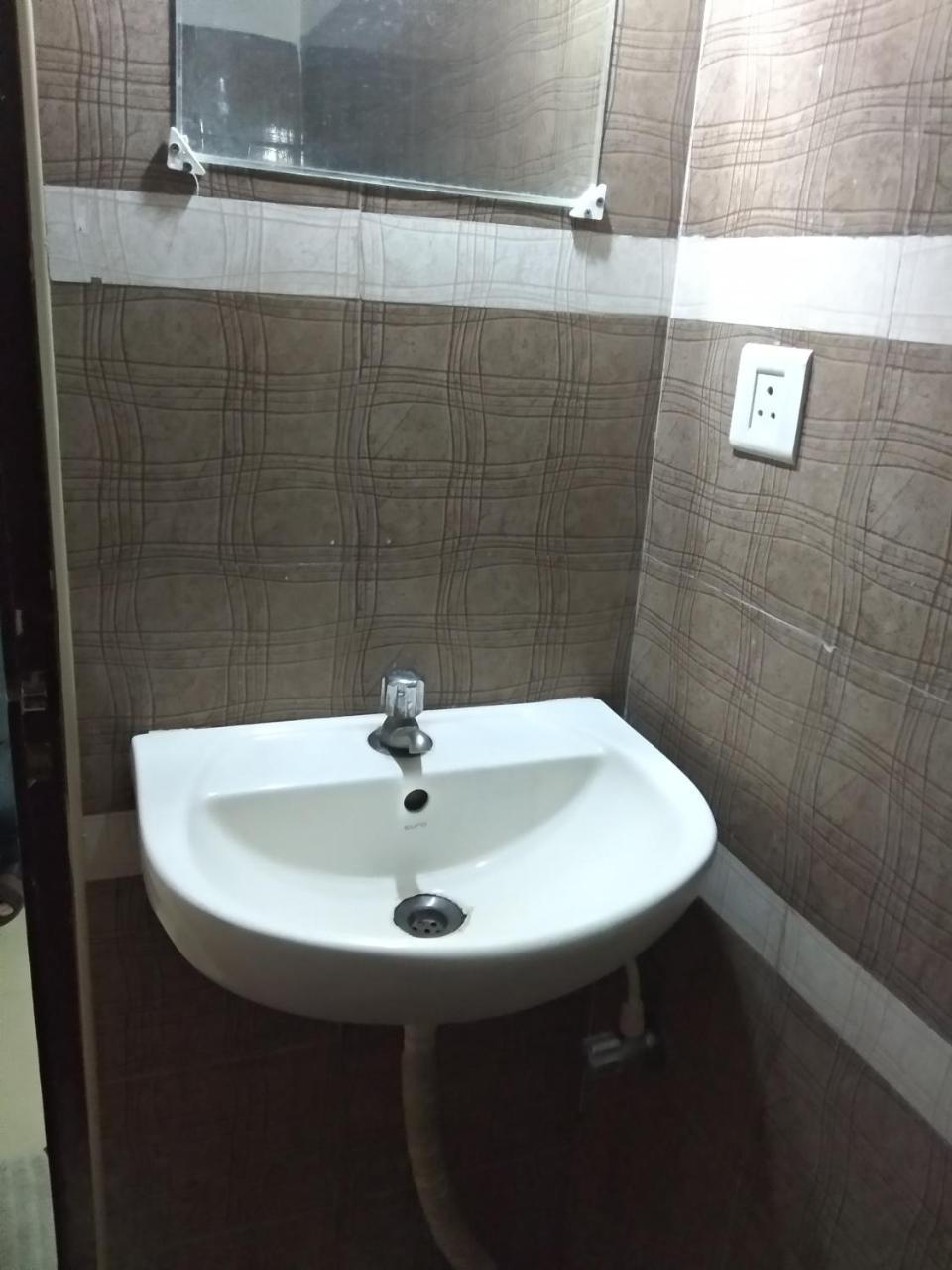 Sai Tirumala Residency Hotel 3*