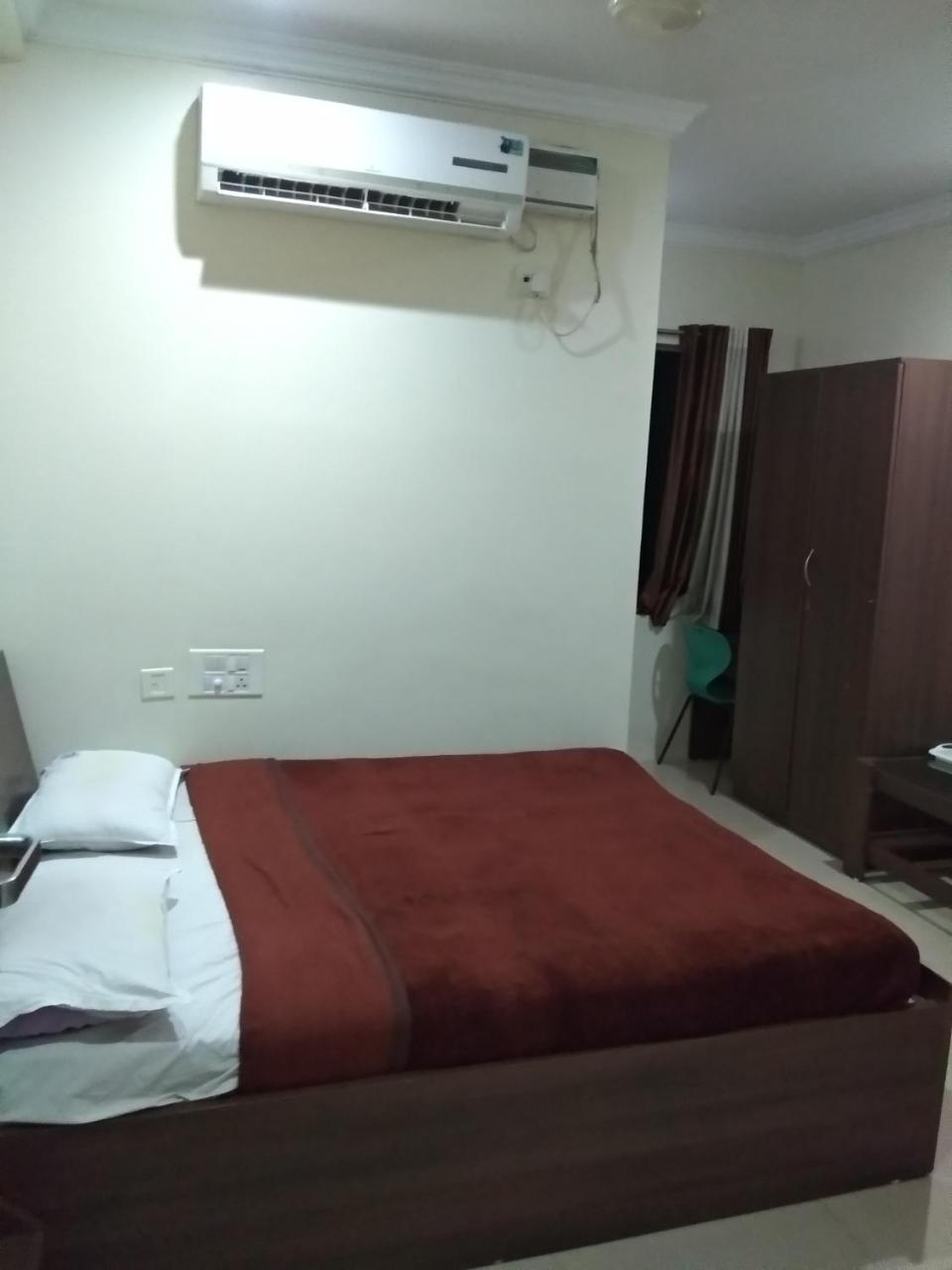Sai Tirumala Residency Hotel 3*