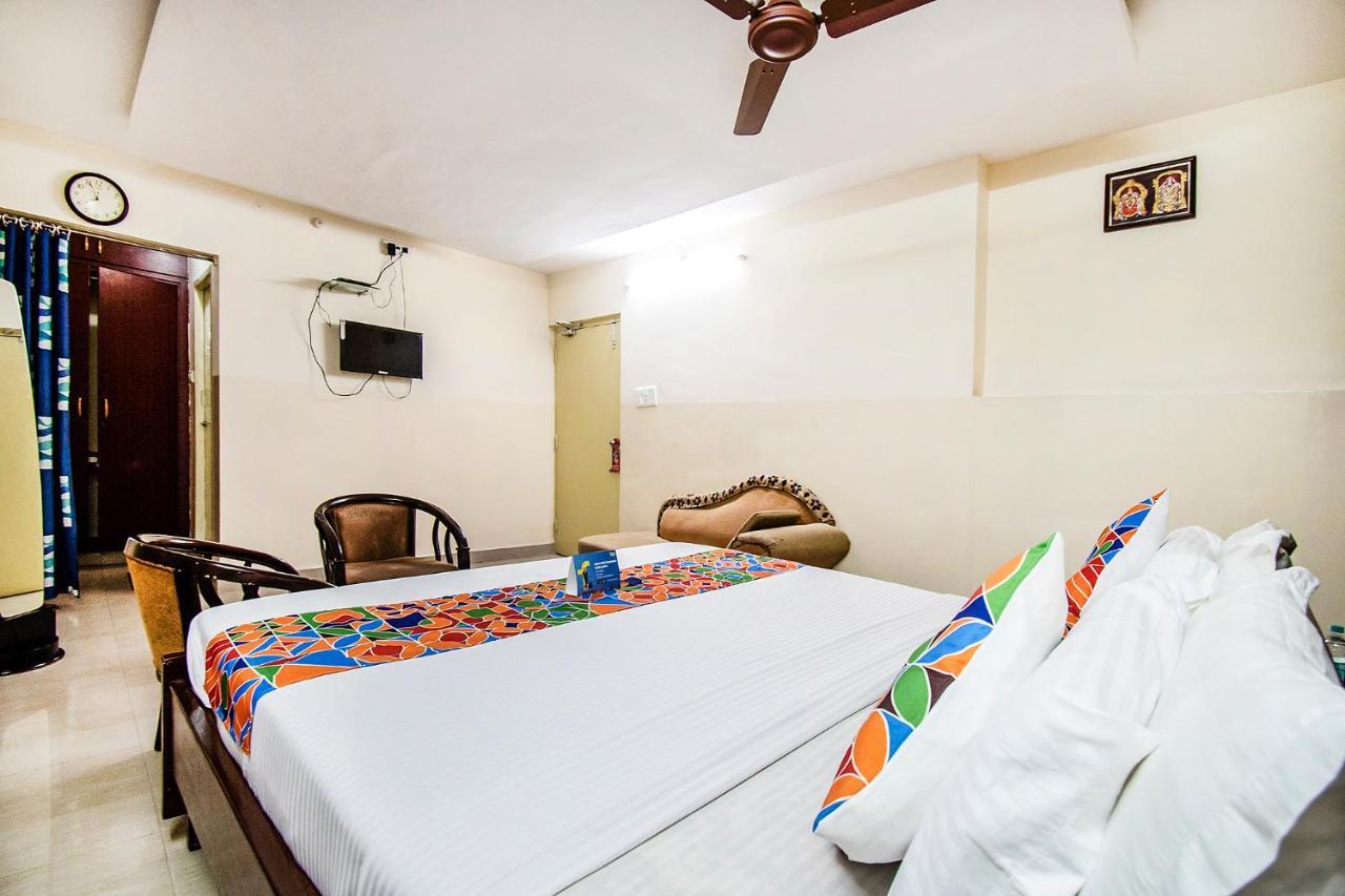 Fabhotel Aditya Yatri Nivas - Nr Railway Station Tirupati