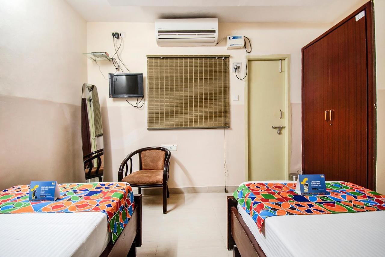 Hotel Fabhotel Aditya Yatri Nivas - Nr Railway Station