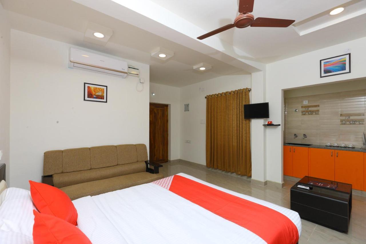 Oyo 10701 Moukthi Tirupati