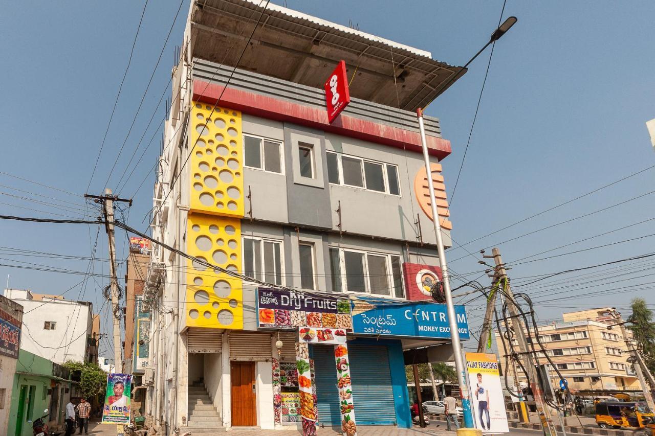 Hotel Oyo 26677 Pmr Guest Tirupati