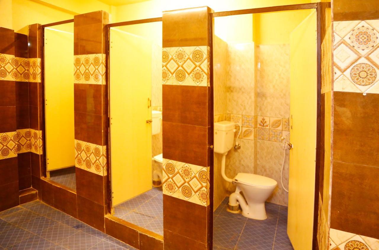 Hostel Swapnanivas A/c Tirupati