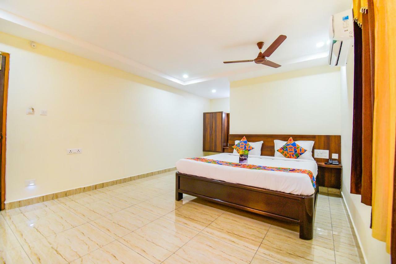 Fabhotel Lotus Grand Nandi Circle 3*