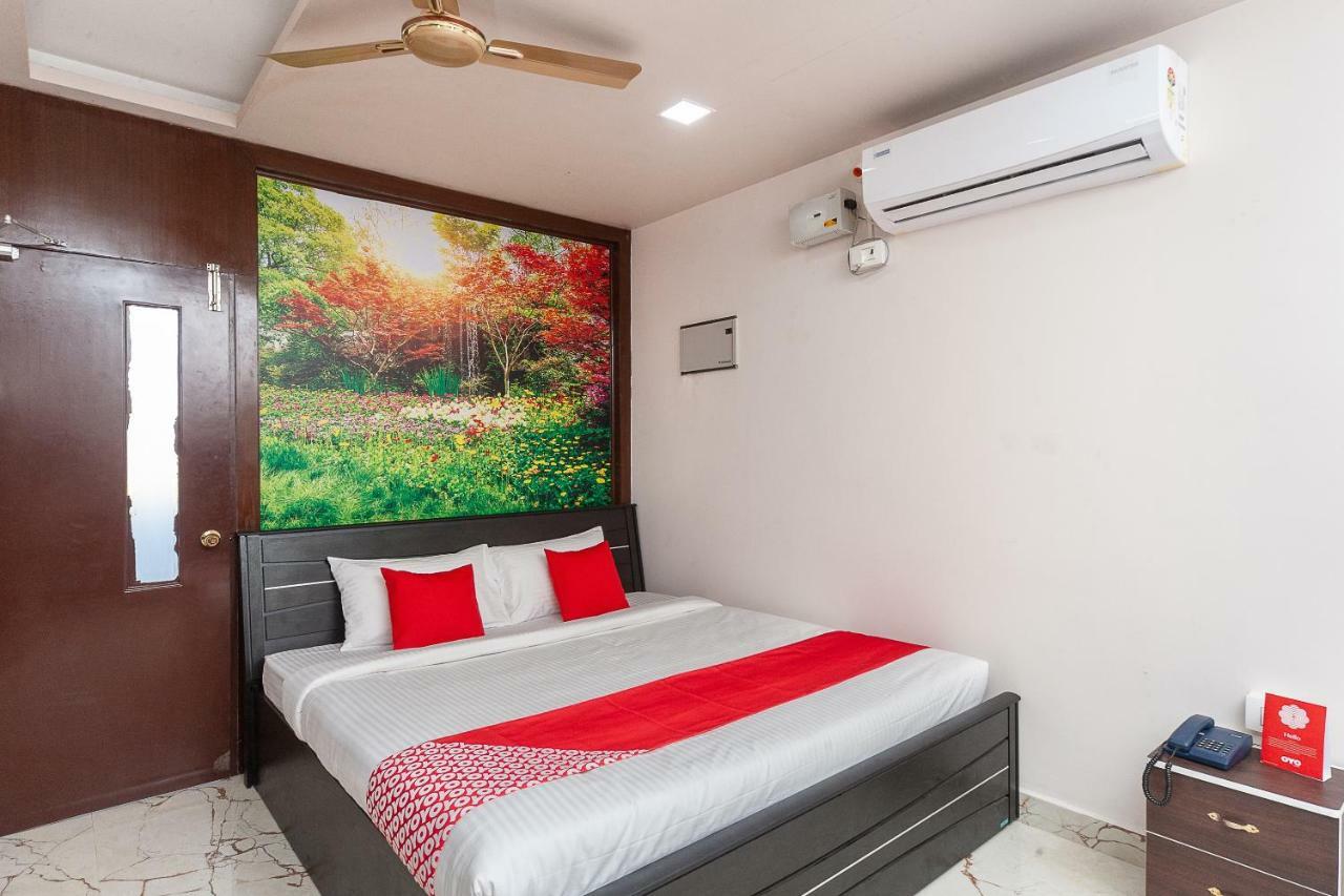 Hotel Oyo 26677 Pmr Guest Tirupati