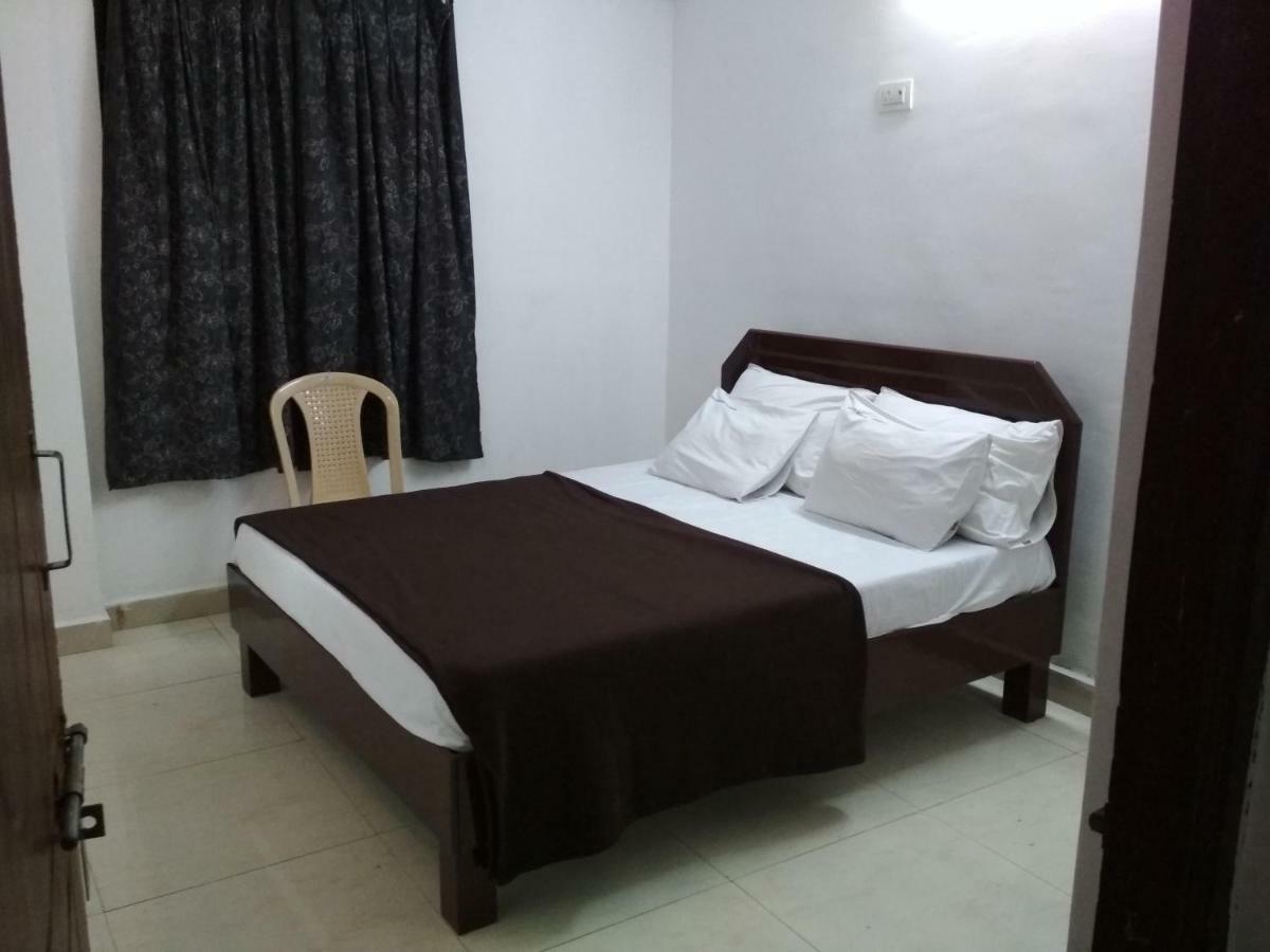 Nayath Serviced * Tirupati