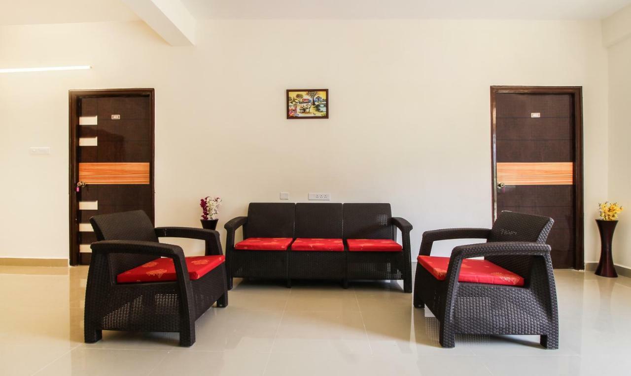 Hotel Itsy Riyas Grand 3*