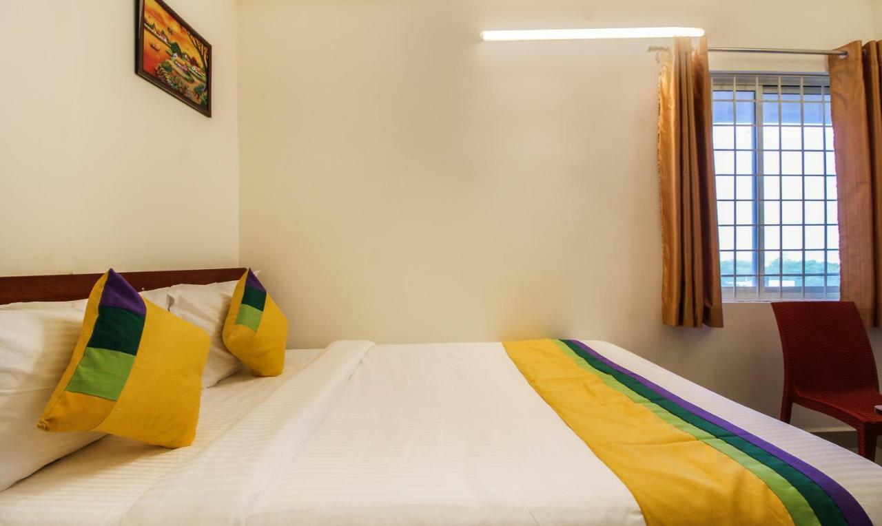 Hotel Itsy Riyas Grand