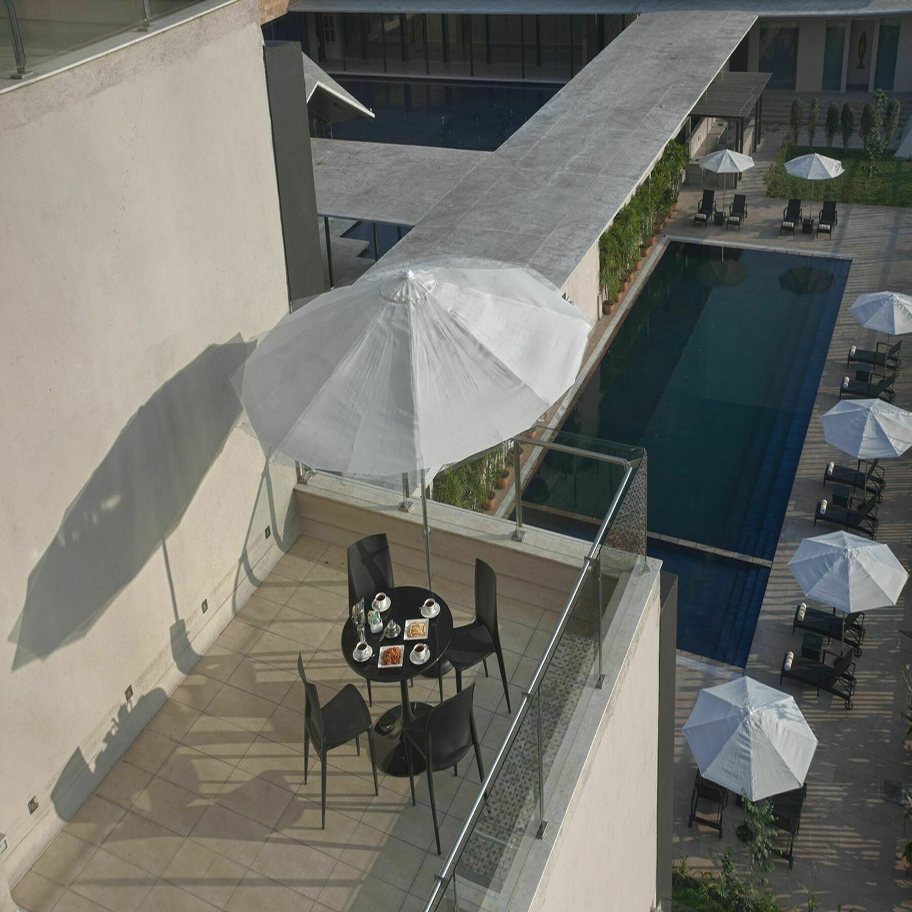 Marasa Sarovar Premiere 5*