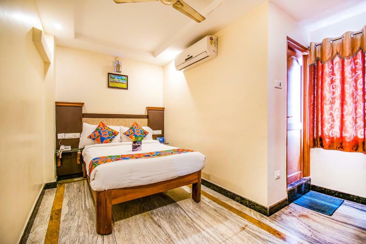 Hotel Gpr Railway Station