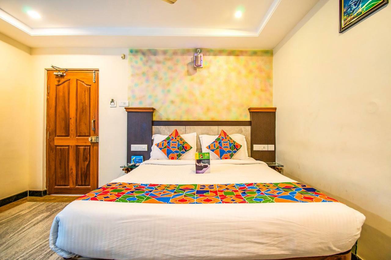 Gpr Railway Station Hotel