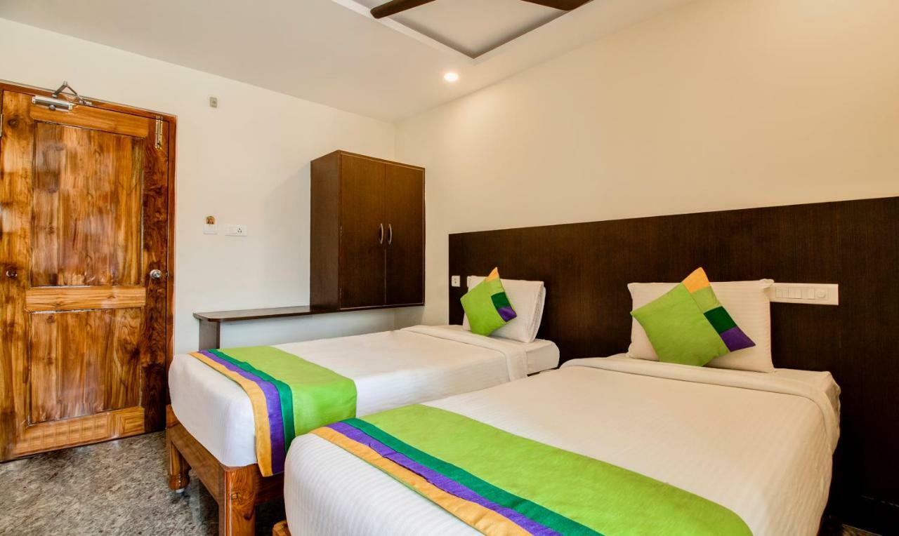 Treebo Sls Grand Hotel 3*