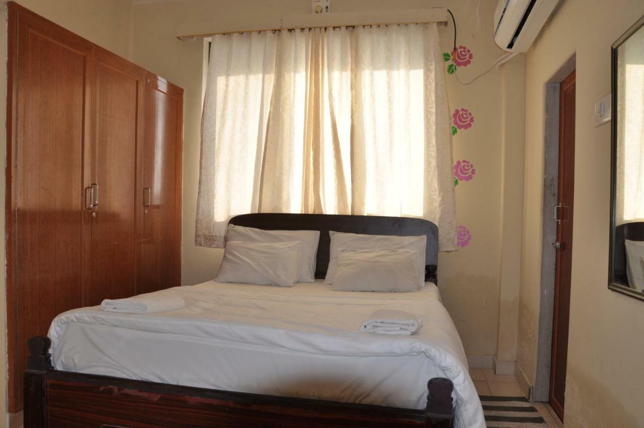 Haritha Apartments, Helpful Staff, Near Bus & Railway Station, Geyser, Tv, Priced Family-only In Tirupati, Big Families, Groups Welcome Apartment Tirupati
