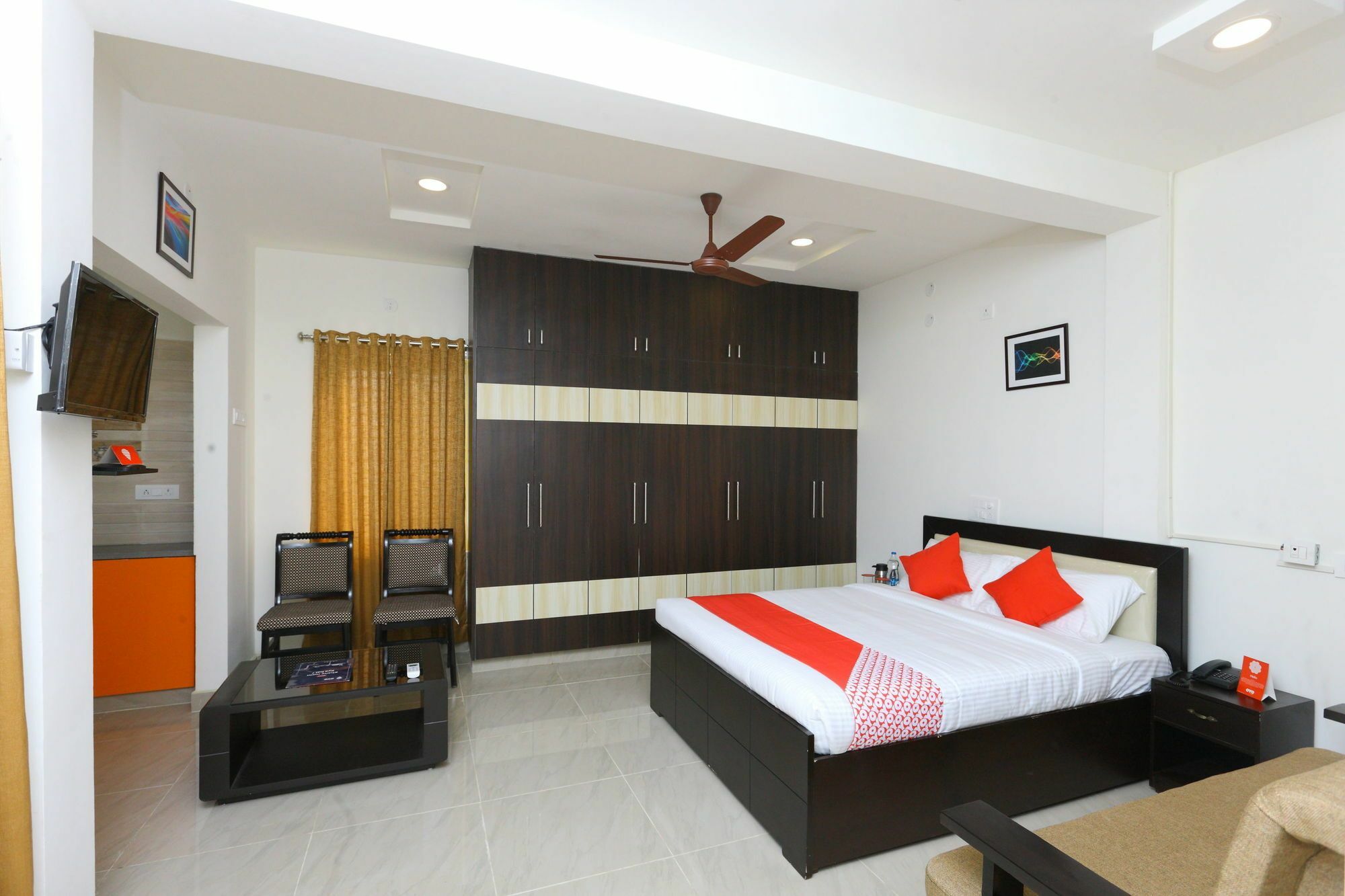 Oyo 10701 Moukthi 3*