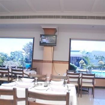 Grand World Resort 3*