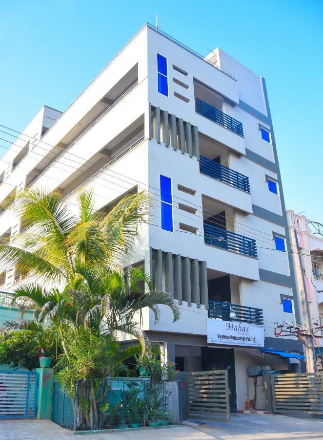 Apartment Mahas Comfort Homestays, Fully Furnished Air Conditioned Apartments