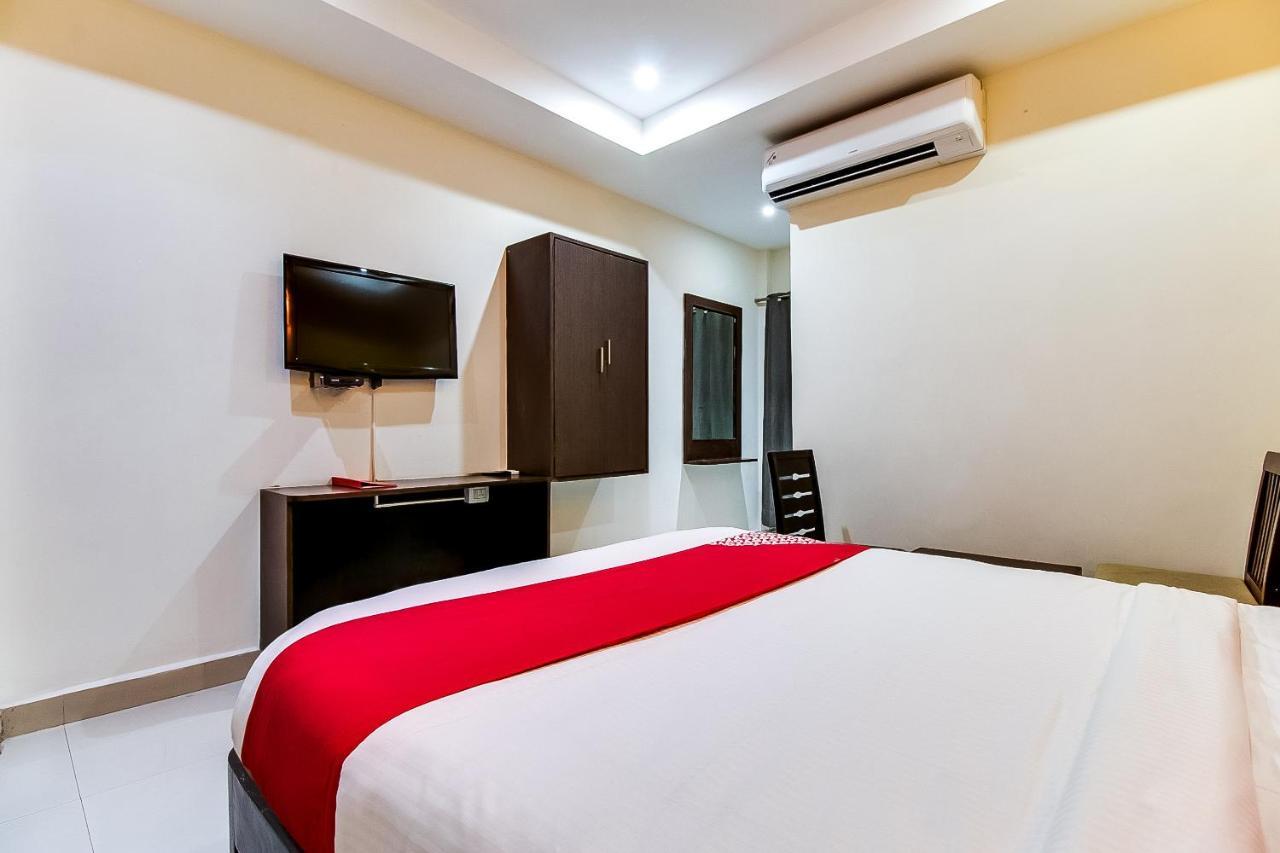 Hotel Oyo Flagship 9115 Udayee International Tirupati