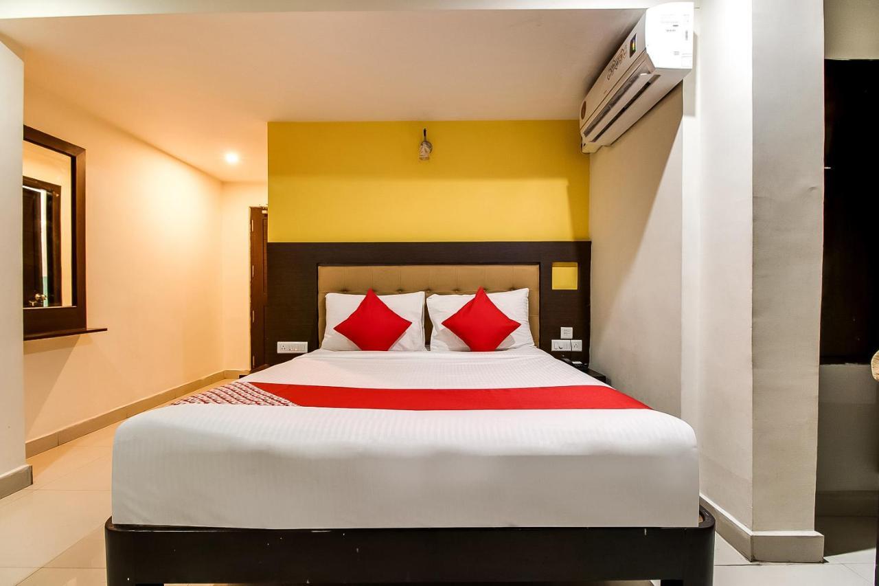 Oyo Flagship 9115 Udayee International 3* Tirupati