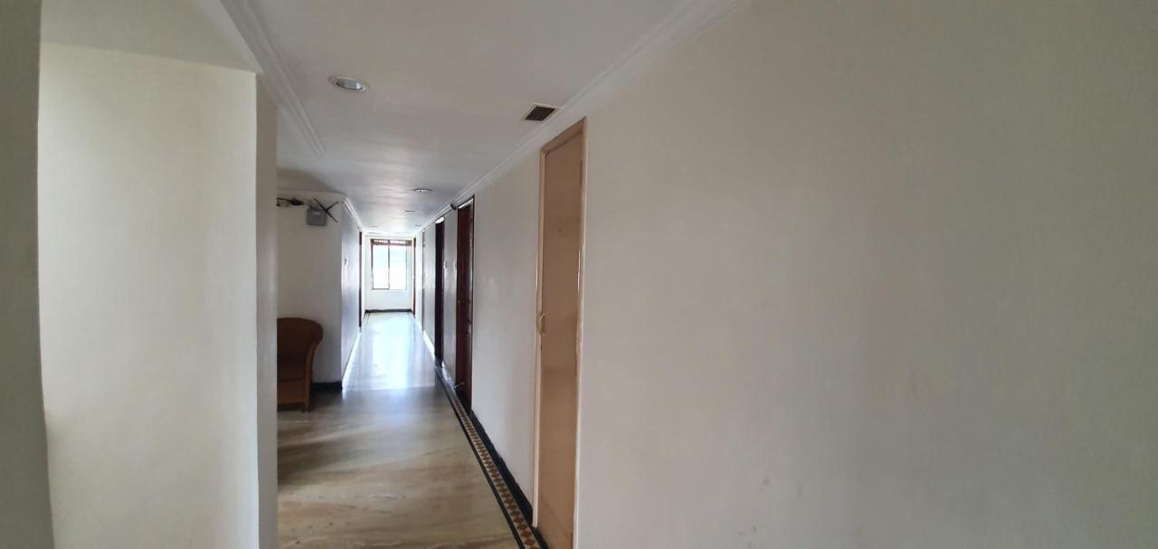 Sindhu International Hotel 4*