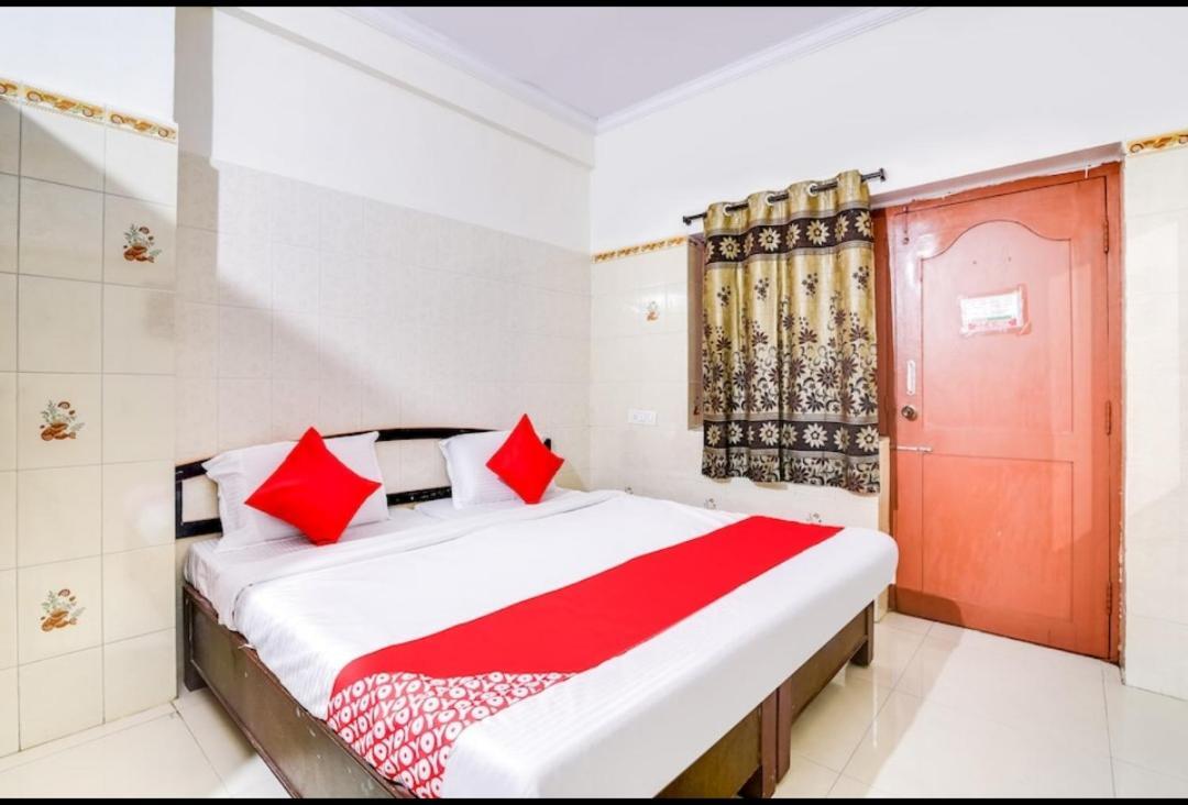 Spot On 63027 Slv Residency Hotel 3*